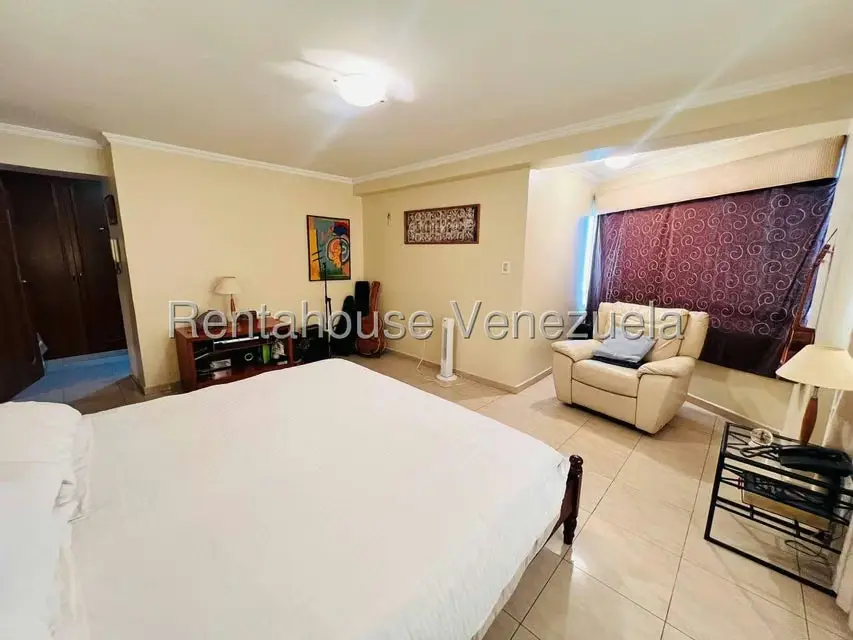 Apartamento (1 Nivel) en Venta en Centro, Aragua - 26