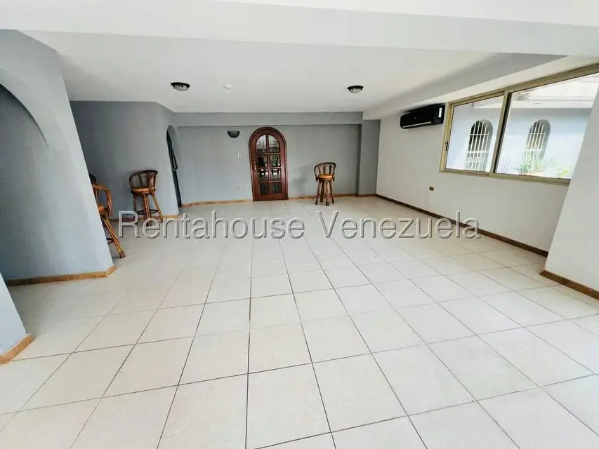 Apartamento (1 Nivel) en Venta en Centro, Aragua - 52