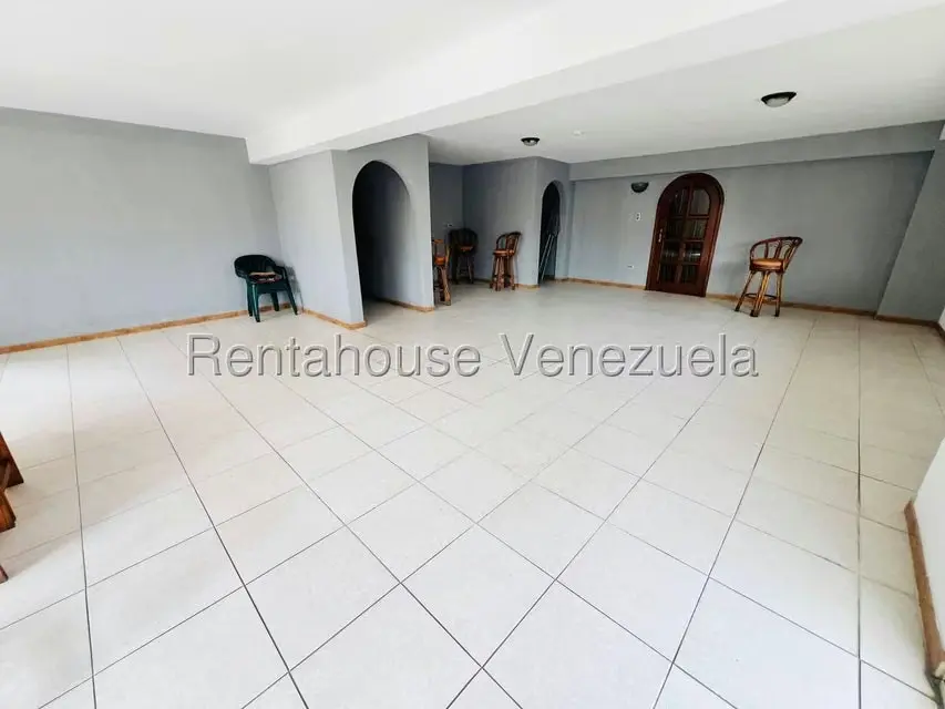 Apartamento (1 Nivel) en Venta en Centro, Aragua - 53