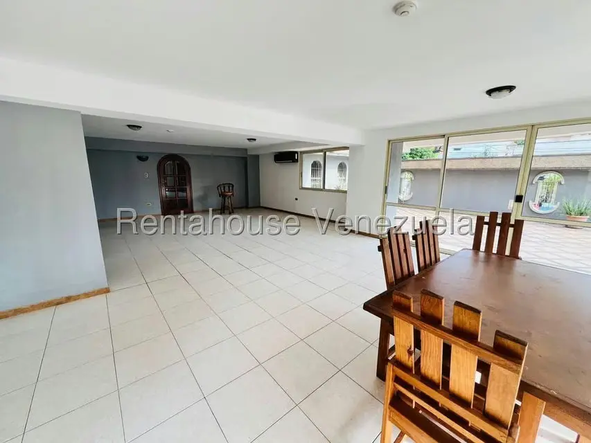 Apartamento (1 Nivel) en Venta en Centro, Aragua - 59