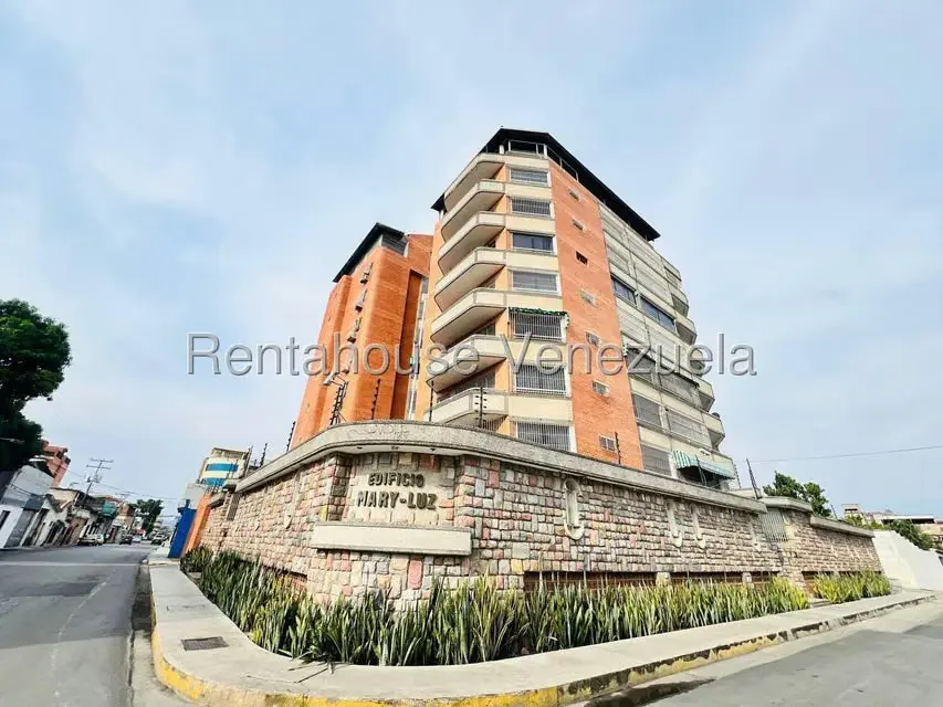 Apartamento (1 Nivel) en Venta en Centro, Aragua - 65