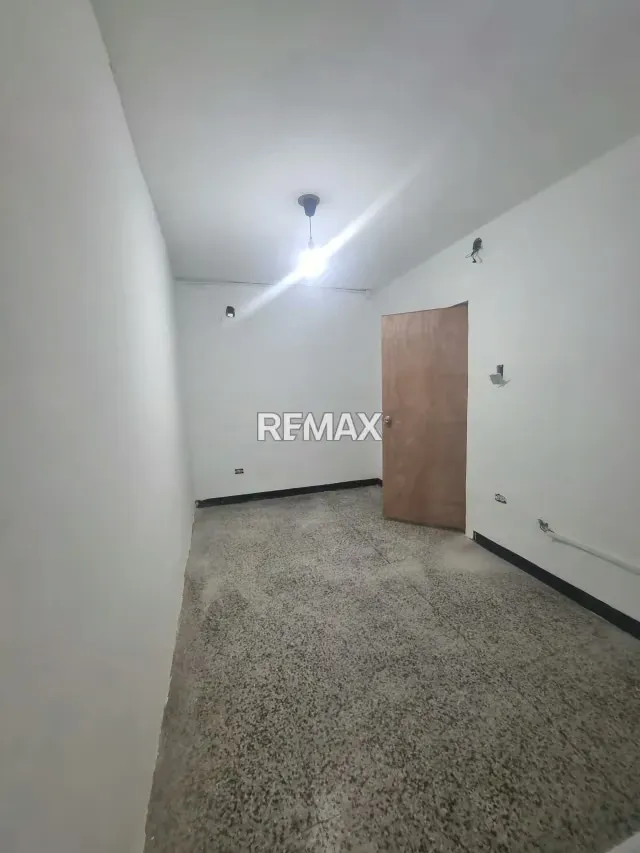 Se Alquila excelente Local calle 67 Cecilio Acosta con avenida 13. Maracaibo Edo Zulia - 15