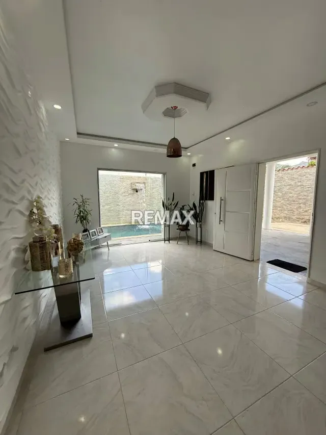 Casa-Quien Remodelada en Trigal Sur - 5