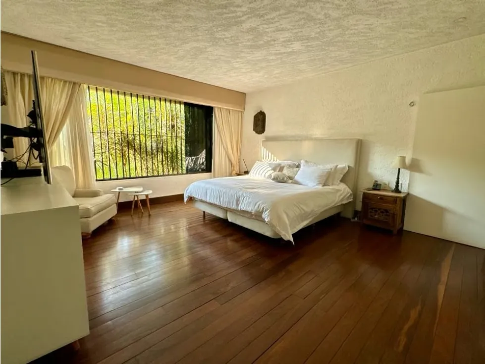 VENDO/ALQUILO PB 600 m2 4H+4S/7.5B/7P COLINAS DEL TAMANACO - 36
