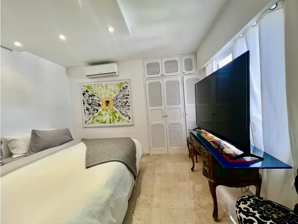Se vende/alq Apto244m² 2h+s/3b+s/3p Las Mesetas de Santa Rosa de Lima - 25