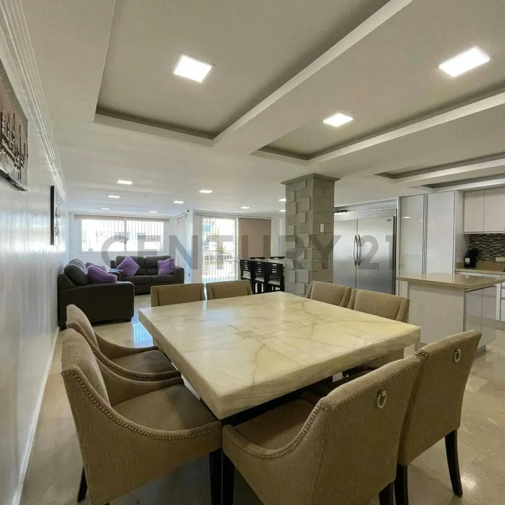 En Alquiler amplio y prestigioso Palafito ubicado en AquaVilla Casa Bote A - 6