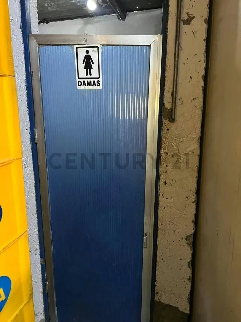 Local Comercial en Venta Ubicado en Castillejo - Guatire - 7