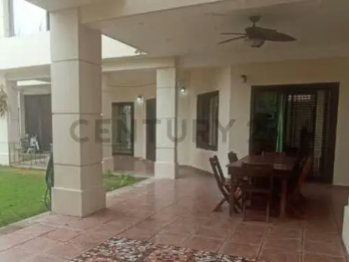 SE VENDE, casa en la urbanizacion la lagunita - 7