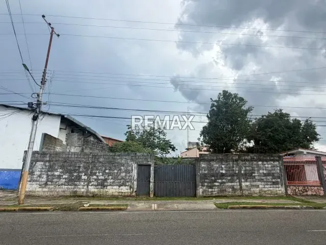 TERRENO EN VENTA