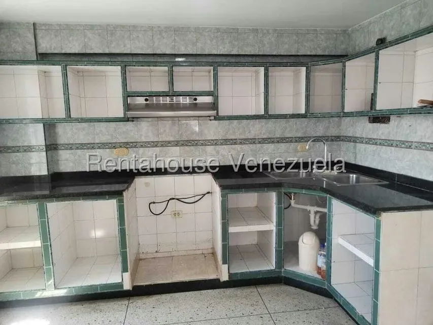 Apartamento (1 Nivel) en Alquiler en Centro, Lara - 8