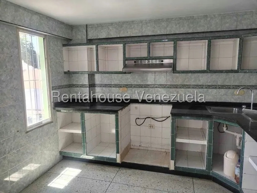 Apartamento (1 Nivel) en Alquiler en Centro, Lara - 9