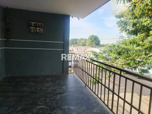 Casa con local comercial en venta en la Urbanización La Popular, San Francisco - 12