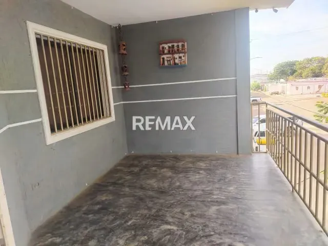 Casa con local comercial en venta en la Urbanización La Popular, San Francisco - 6