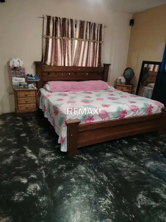 Casa con local comercial en venta en la Urbanización La Popular, San Francisco - 10