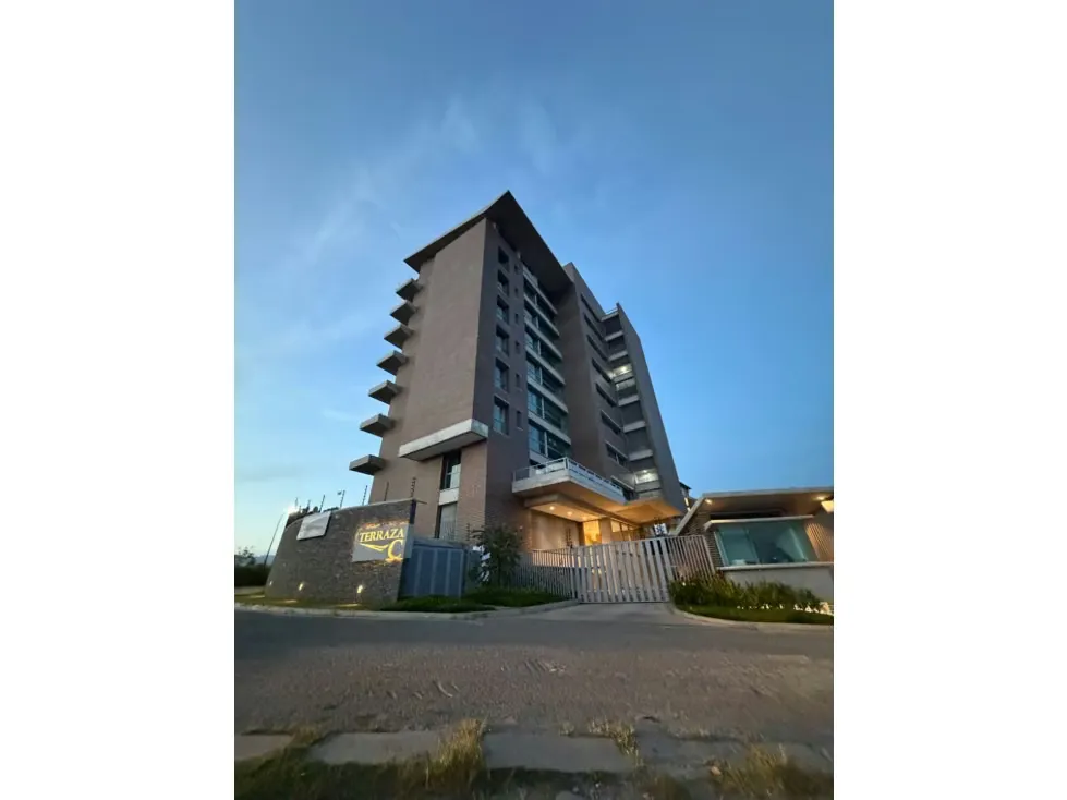 Apartamento en Venta Alto Hatillo obra gris.180m2.