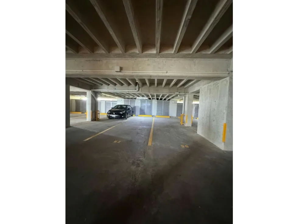 Apartamento en Venta Alto Hatillo obra gris.180m2. - 8