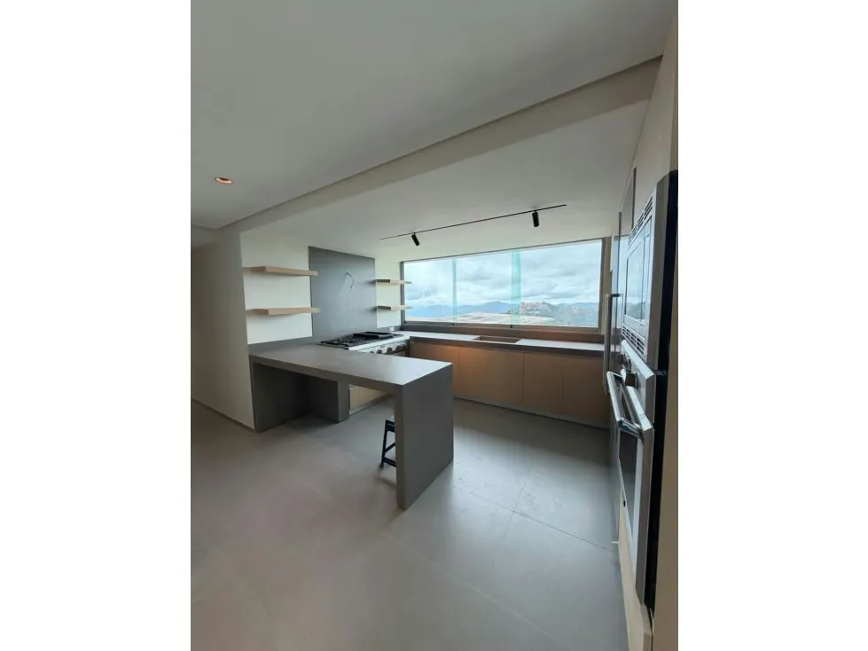 Apartamento en Venta Alto Hatillo obra gris.180m2. - 9