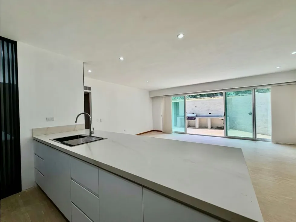 Se alquila PB 150m2 2h/3b/2p Lomas de Las Mercedes - 17