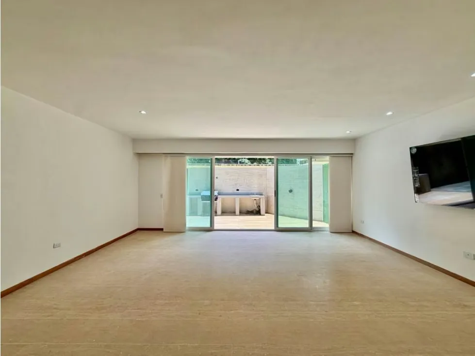 Se alquila PB 150m2 2h/3b/2p Lomas de Las Mercedes - 6