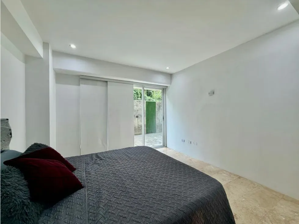 Se alquila PB 150m2 2h/3b/2p Lomas de Las Mercedes - 8
