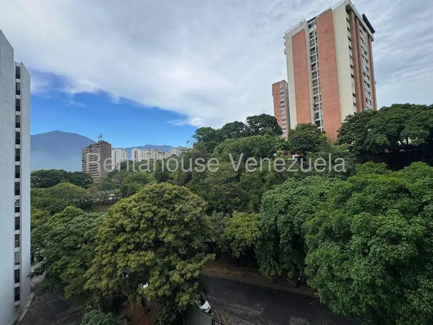 Apartamento (1 Nivel) en Venta en Santa Ines, Distrito Metropolitano - 25