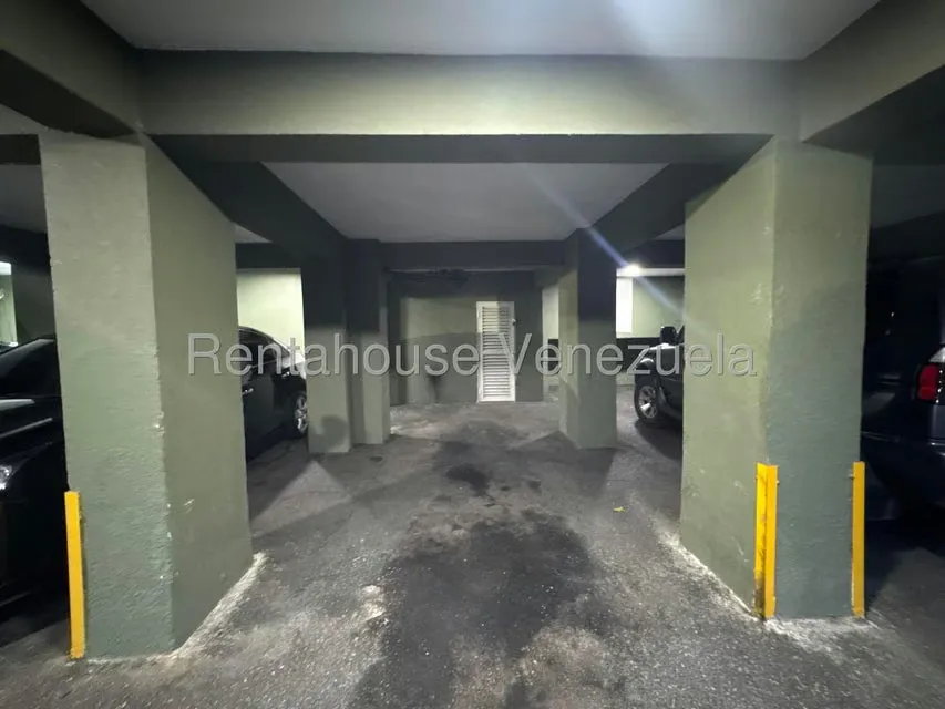 Apartamento (1 Nivel) en Venta en Santa Ines, Distrito Metropolitano - 26