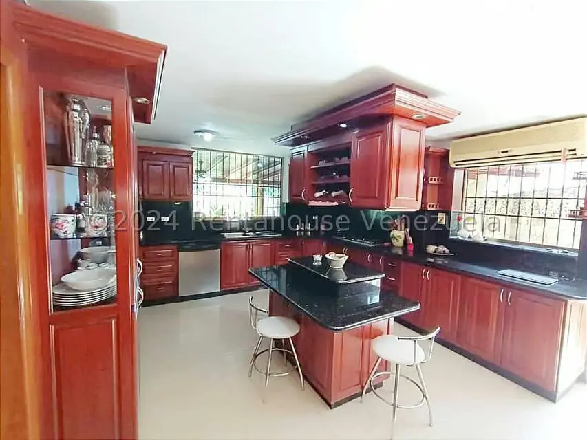 Casa (Multipes Niveles) en Venta en El Castaño (Zona Privada), Aragua - 11