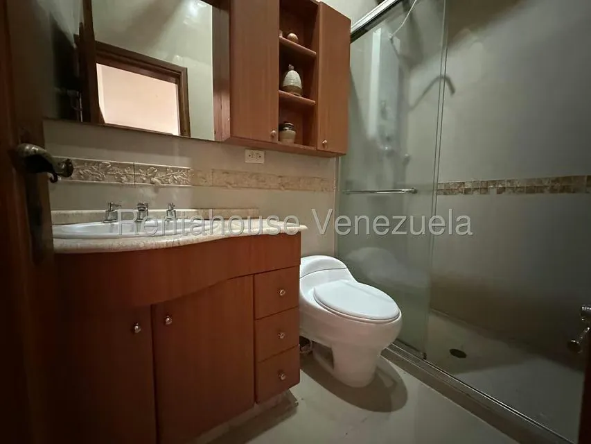 Casa (Multipes Niveles) en Venta en El Castaño (Zona Privada), Aragua - 42