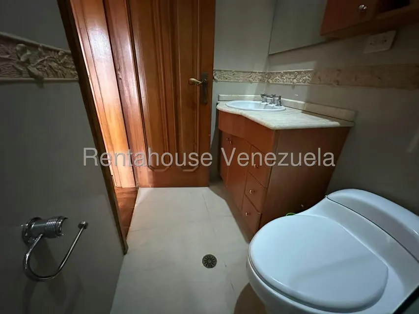Casa (Multipes Niveles) en Venta en El Castaño (Zona Privada), Aragua - 43