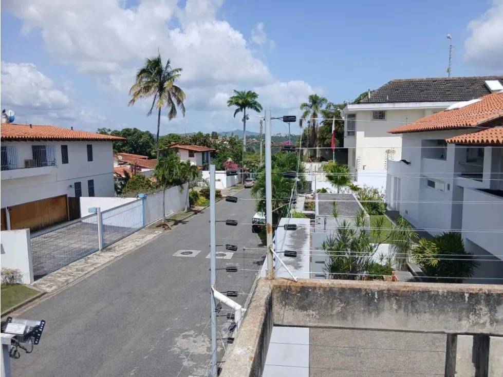 Casa en venta 550m², LOMAS DEL MIRADOR - 2