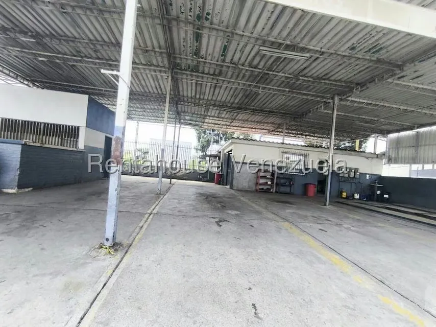 Local Comercial en Alquiler en La Isabelica, Carabobo - 9