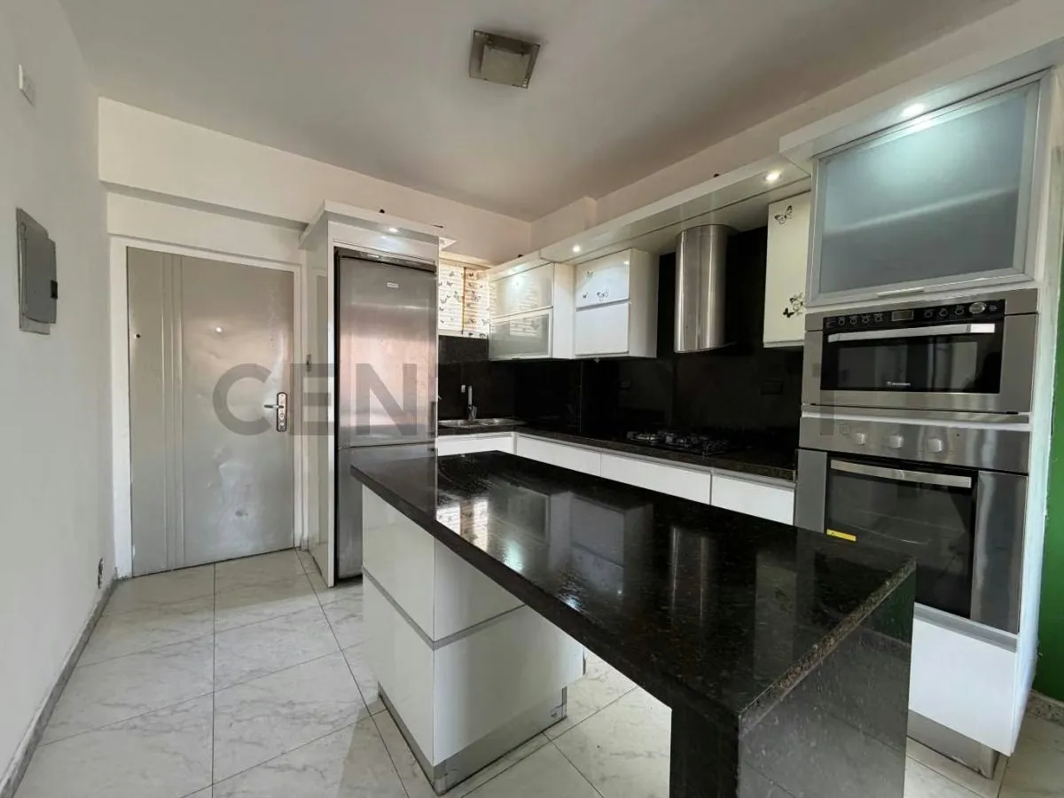 Apartamento Alquiler Res. Dinastía II, Calle Arismendi, Lechería. - 2