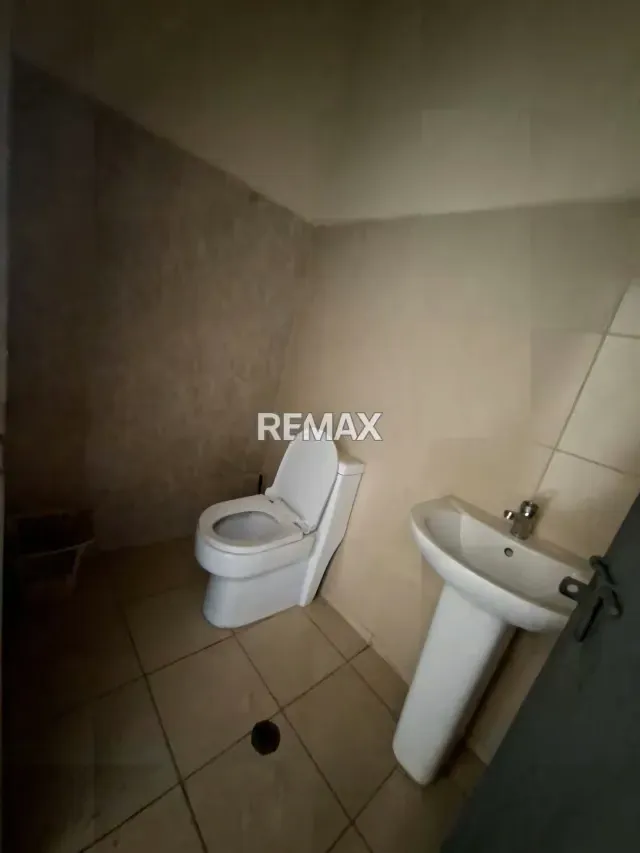 En Alquiler Local Comercial ubicado en Guanare, Carrera 9 entre Calles 12 y 13, Sector La Arenosa, Guanare, Portuguesa, Venezuela - 6
