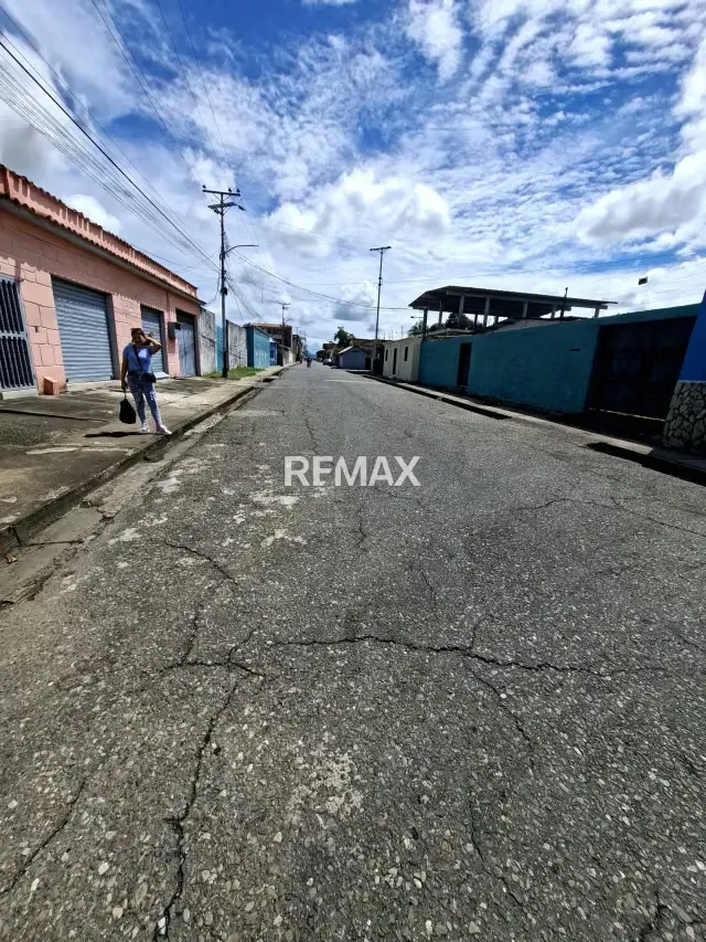 En Alquiler Local Comercial ubicado en Guanare, Carrera 9 entre Calles 12 y 13, Sector La Arenosa, Guanare, Portuguesa, Venezuela - 7