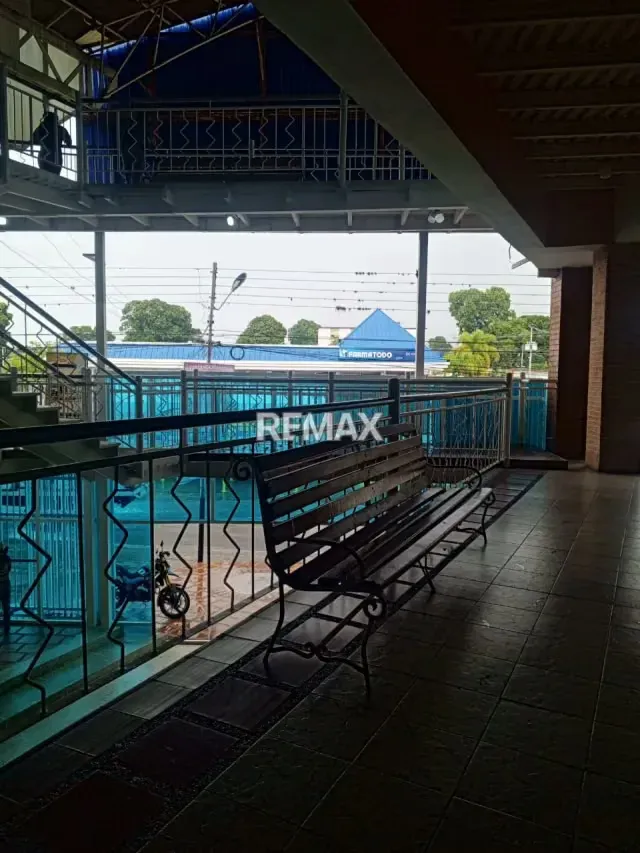 LOCAL COMERCIAL EN ALQUILER C.C GRAN SAN ANTONIO - 8