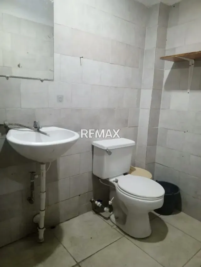 LOCAL COMERCIAL EN ALQUILER C.C GRAN SAN ANTONIO - 9