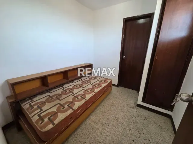 Apartamento en Venta Resistencias Mar Caribe, Av. El Milagro - 8