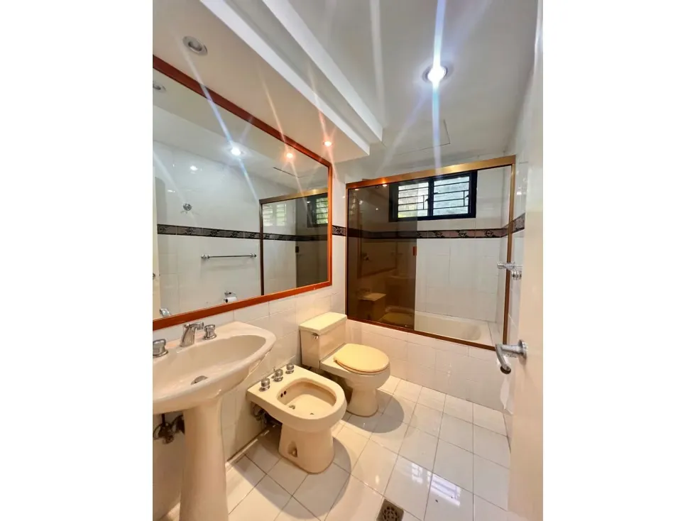 Alquiler Lindo y Amplio Apartamento - 18
