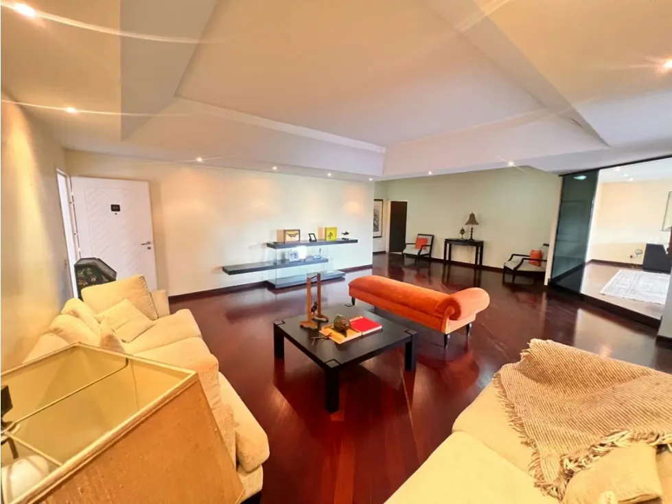 Alquiler Lindo y Amplio Apartamento - 3
