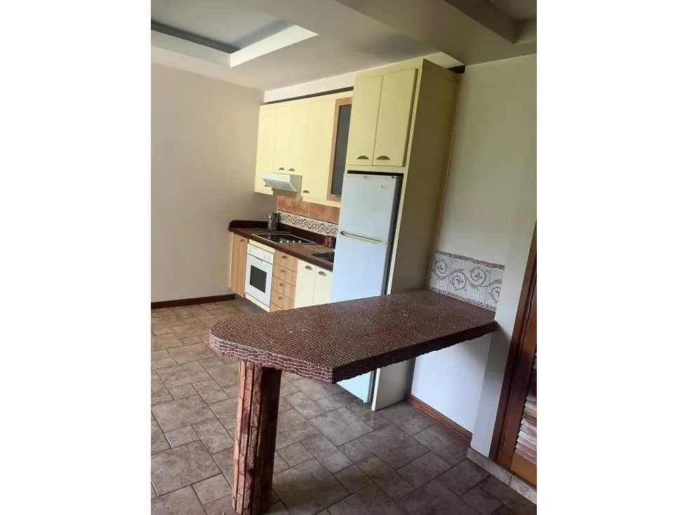 Se alquila apartamento 90m2 Urb Miranda Anexo - 3