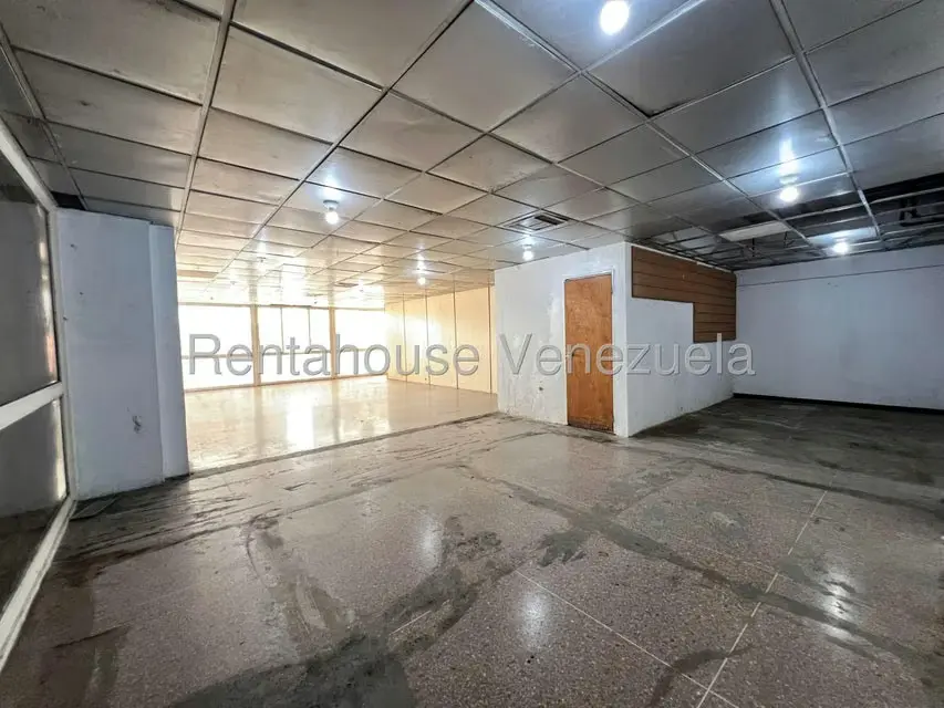 Local Comercial en Venta en Avenida Victoria, Aragua - 16