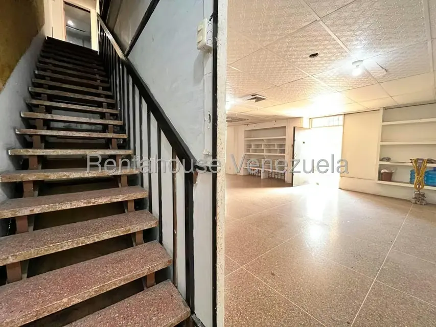 Local Comercial en Venta en Avenida Victoria, Aragua - 9