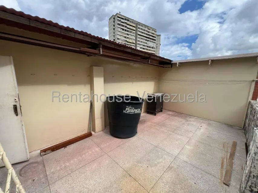 Apartamento (1 Nivel) en Venta en Bello Monte, Distrito Metropolitano - 26