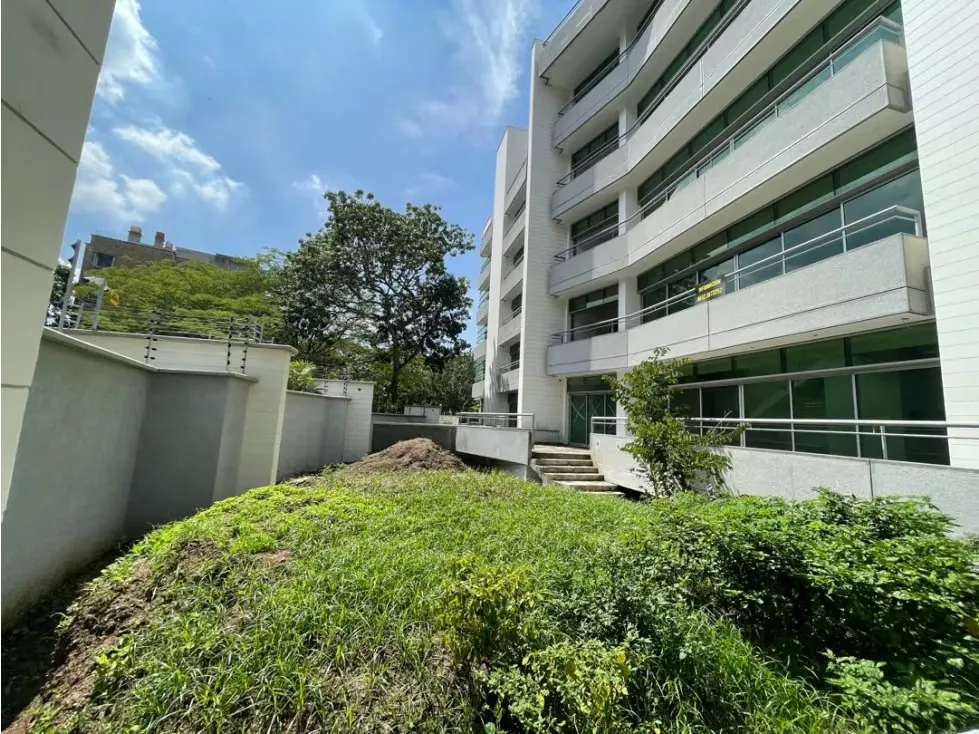 Apartamento PB. 414m2/4H+S/4.5B/5P. La Castellana