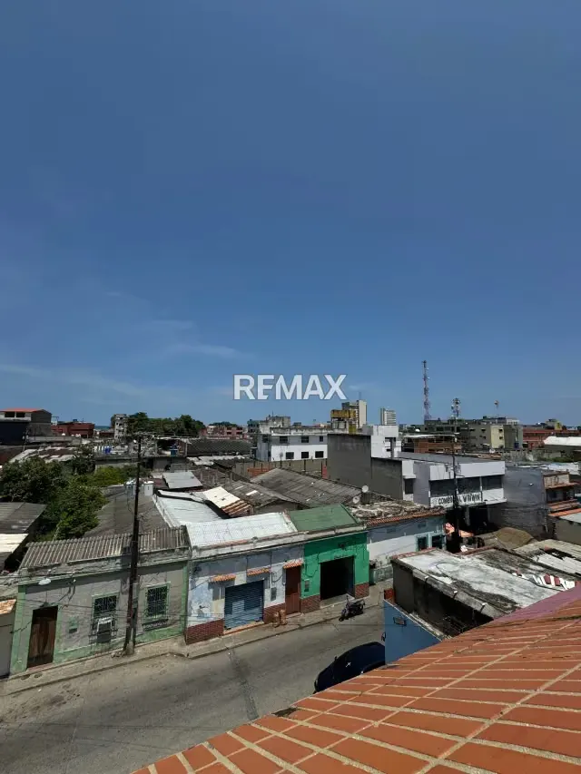 Local en alquiler en Puerto Cabello a pie de calle - 4