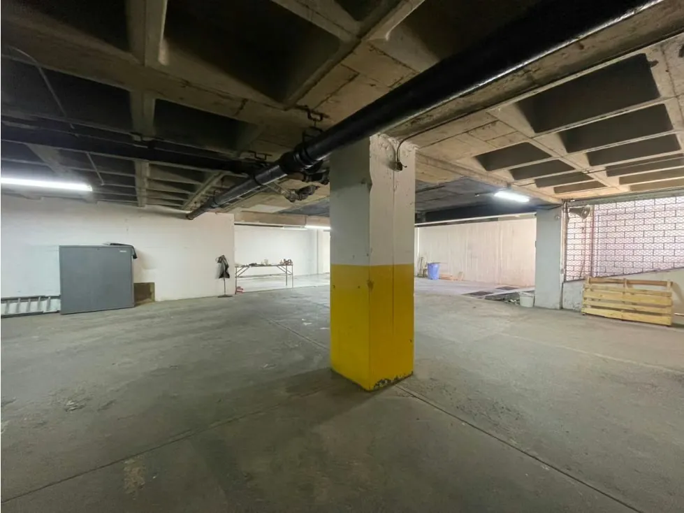 Se vende Edificio 3200m² La Urbina - 18