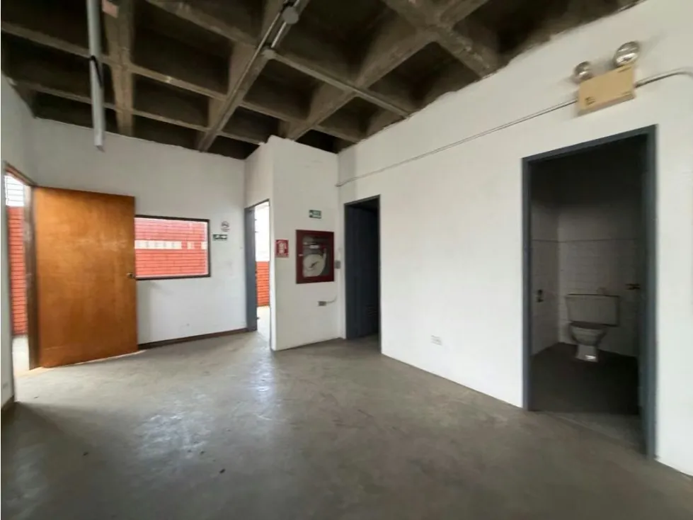 Se vende Edificio 3200m² La Urbina - 25