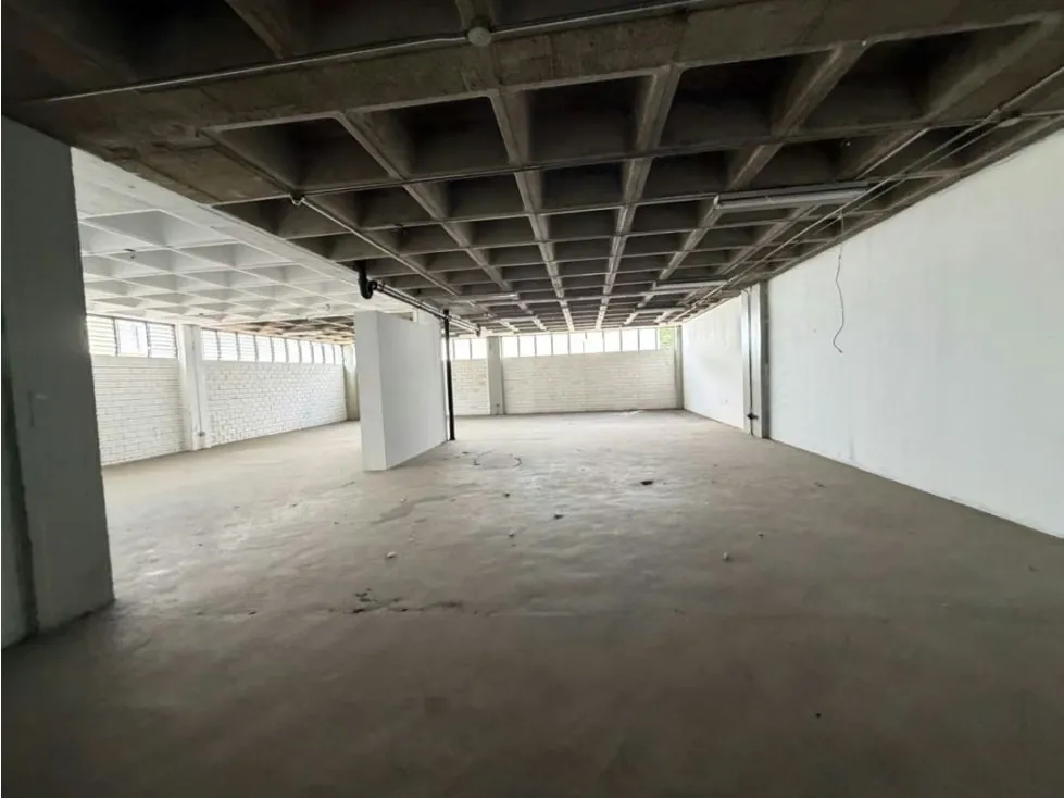 Se vende Edificio 3200m² La Urbina - 35
