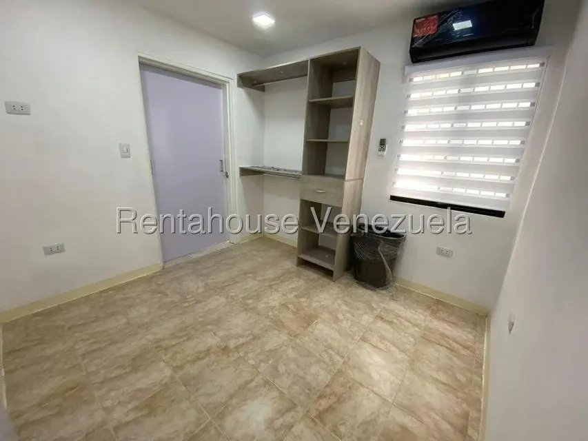 Casa (Duplex) en Venta en El Amanecer, Lara - 13