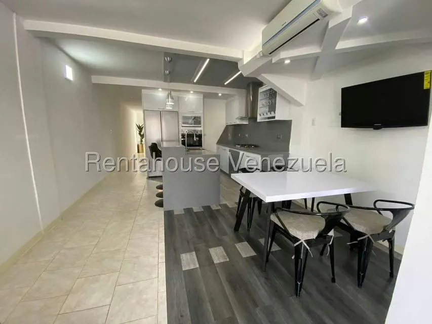 Casa (Duplex) en Venta en El Amanecer, Lara - 3